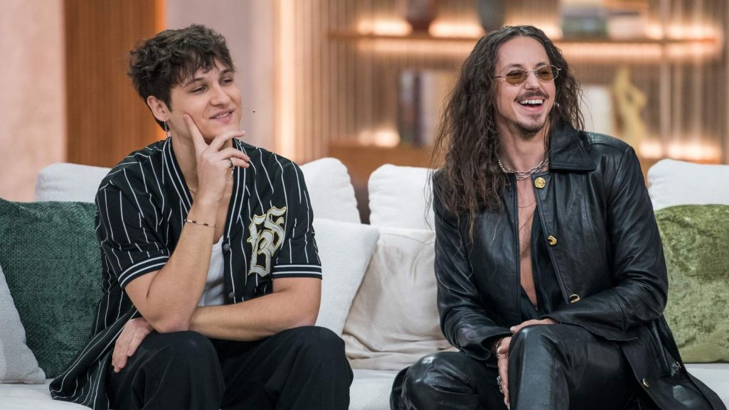 Michał Szpak i Mikołąj Przybylski byli gośćmi w programie „Pytanie na śniadanie”. Fot. Waldemar Kompała/TVP