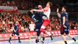 Kamil Syprzak w meczu reprezentacji Polski z Francją w MŚ 2023 (fot. Getty Images) Kamil Syprzak w meczu reprezentacji Polski z Francją w MŚ 2023 (fot. Getty Images)