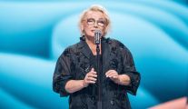 Ewa Śniady, podopieczna Małgorzaty Ostrowskiej, w półfinale programu „The Voice Senior” zaśpiewała „Modlitwę o miłość prawdziwą” Krystyny Prońko.