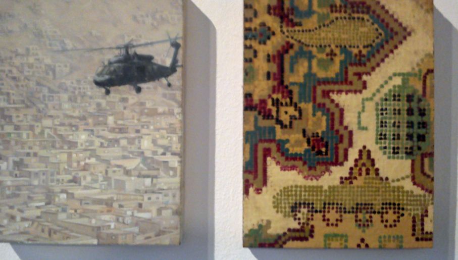 Francis Alÿs, obrazy wchodzące w skład wystawy "NAWIJAĆ-ROZWIJAĆ (Projekty afgańskie, 2010 – 2014)" w CSW w Warszawie), olej na płótnie, fragment (fot. K.Frankowska)