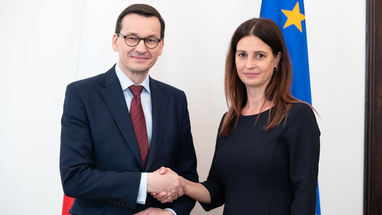 Premier Mateusz Morawiecki i nowa minister sportu, Danuta Dmowska-Andrzejuk. (fot. KPRM/Adam Guz) Premier Mateusz Morawiecki i nowa minister sportu, Danuta Dmowska-Andrzejuk. (fot. KPRM/Adam Guz)