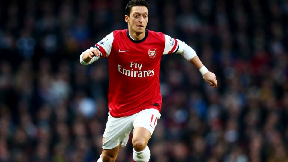 Oezil wraca na mecz ze Stoke City