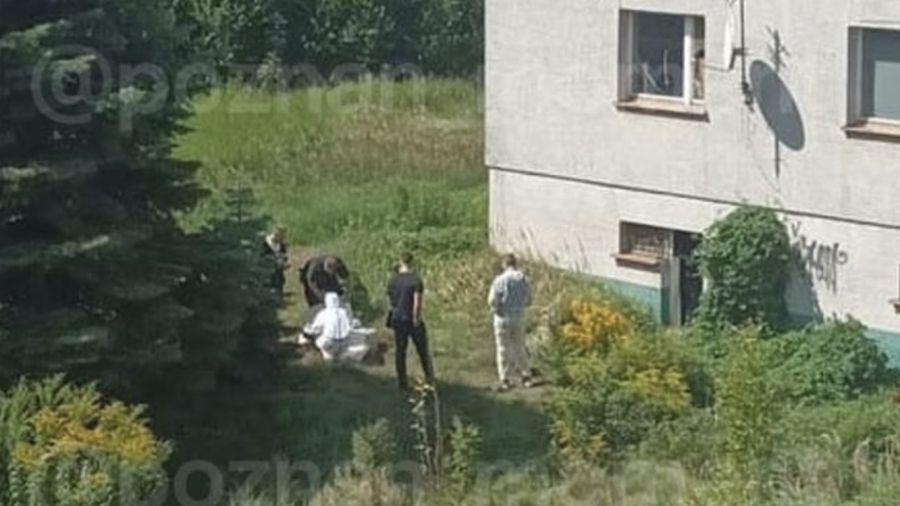 Poznań ul. Dmowskiego, zwłoki. Makabryczne odkrycie. Policja na miejscu (fot. poznan_moment, Instagram)