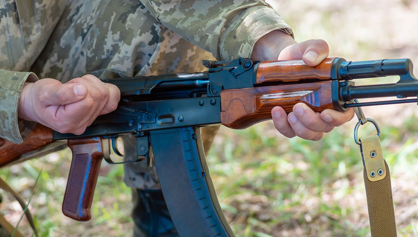 Rosjanie potrzebowali materiałów do produkcji broni (fot. Shutterstock/Viacheslav Rubel)