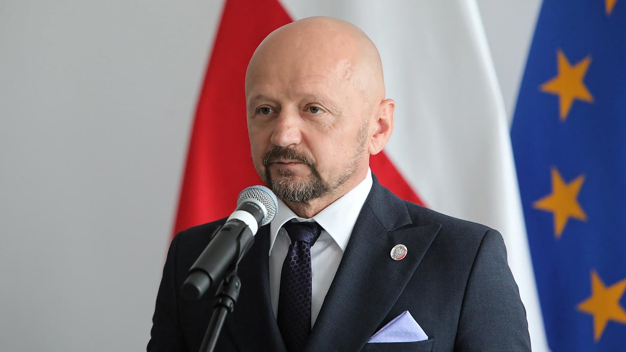 Senator Jacek Bury (fot. PAP/Wojciech Olkuśnik) Senator Jacek Bury (fot. PAP/Wojciech Olkuśnik)