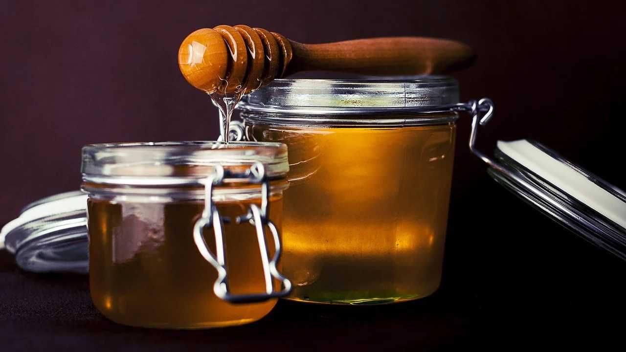 Miód ma wiele zastosowań (fot. Pixabay) Miód ma wiele zastosowań (fot. Pixabay)