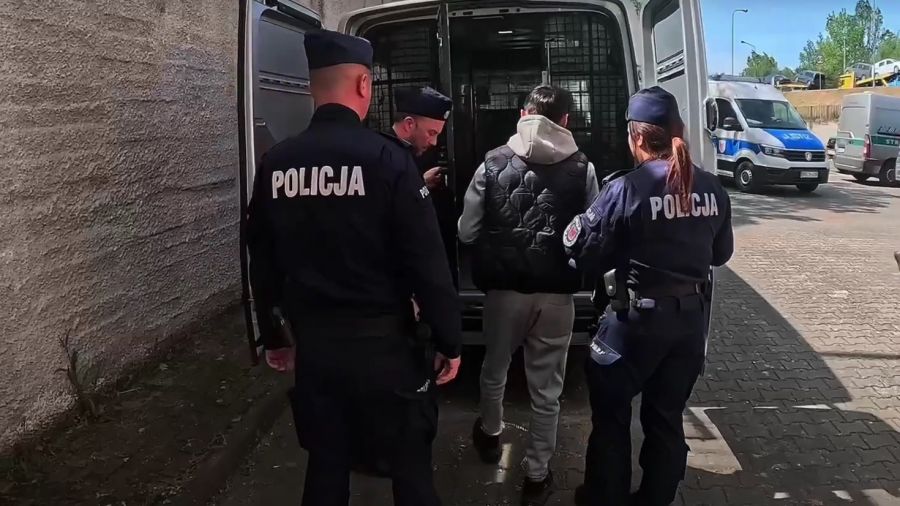 Mężczyzna został przewieziony do aresztu. Fot. Policja Śląska