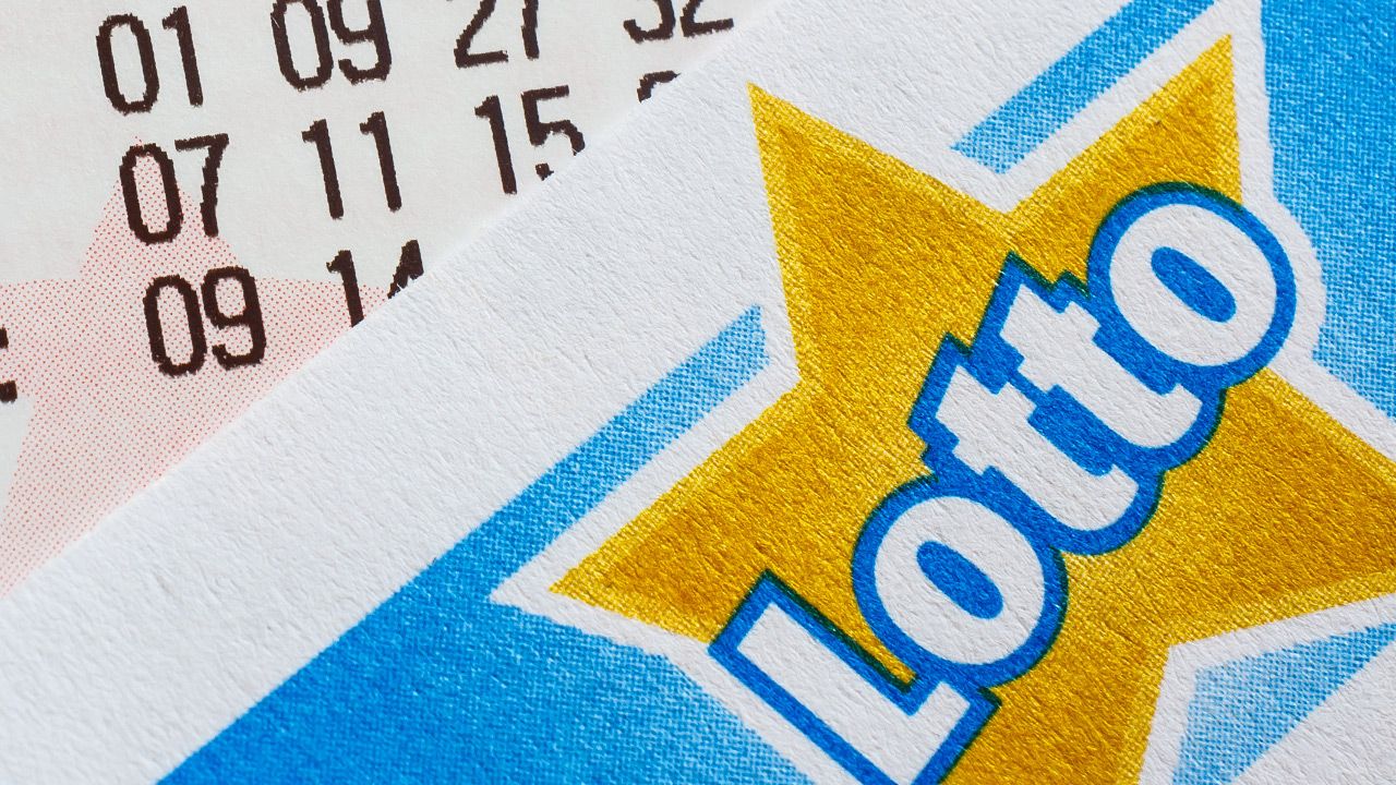 Wyniki Lotto w niedzielę 13 marca 2022. Multi Multi, Ekstra Pensja