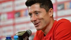 Robert Lewandowski, Lewandowski konferencja