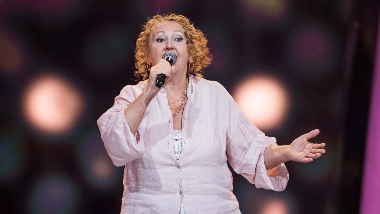 Zofia Matuszewska to gwiazda drugiego odcinka 6. edycji programu „The Voice Senior”, która po odwróceniu wszystkich foteli trafiła do drużyny Małgorzaty Ostrowskiej. Fot. Waldemar Kompała/ TVP