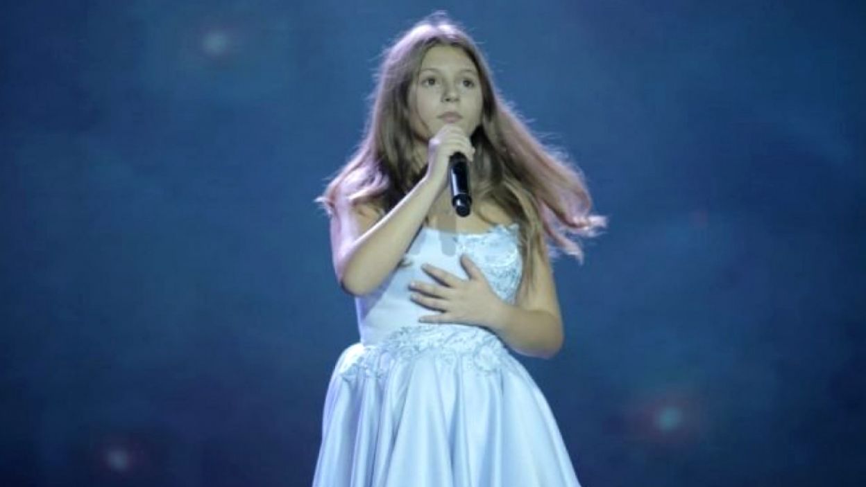 Isea Çili z Albanii zaśpiewa w Gliwicach o przyjaźni (fot. eurovision.tv)