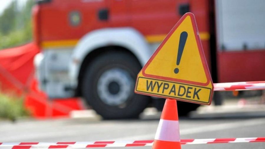 S11. Rozbite auta na ekspresówce. Akcja służb i utrudnienia (fot. P. Piątkowski PAP zdj. ilust.)