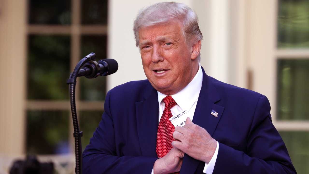 Prezydent USA Donald Trump (fot. PAP/EPA/TASOS KATOPODIS / POOL) Prezydent USA Donald Trump (fot. PAP/EPA/TASOS KATOPODIS / POOL)