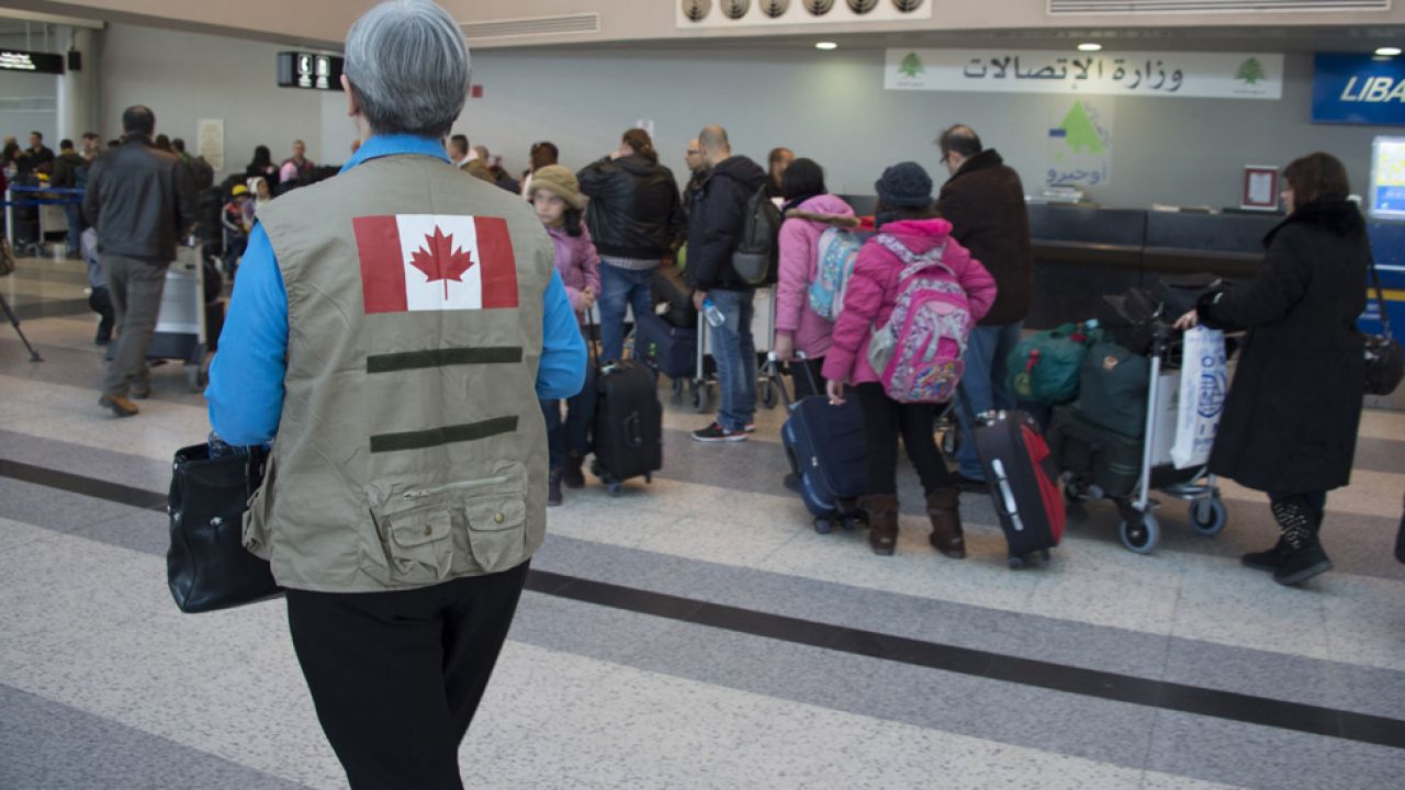 Kanada przyjmie prawie milion migrantów w ciągu najbliższych trzech lat  (fot. Anadolu Agency/Getty Images))