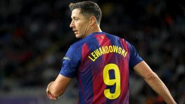 Robert Lewandowski (fot. Getty Images) Robert Lewandowski zmagał się z problemami zdrowotnymi w początkowej fazie sezonu i opuścił przez to kilka meczów Barcelony (fot. Getty Images)