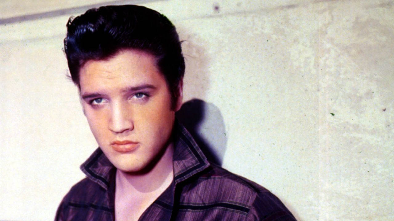 Elvis Presley Ile Miał Lat Jak Zmarł