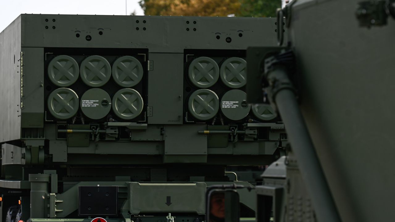 US arms deliveries to Ukraine via Poland suspended: PM