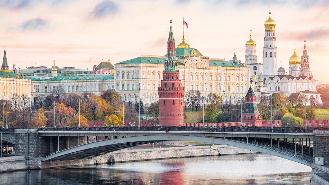 Kreml osiągnął mistrzowski poziom trollowania Polski i Zachodu (fot. Shutterstock))
