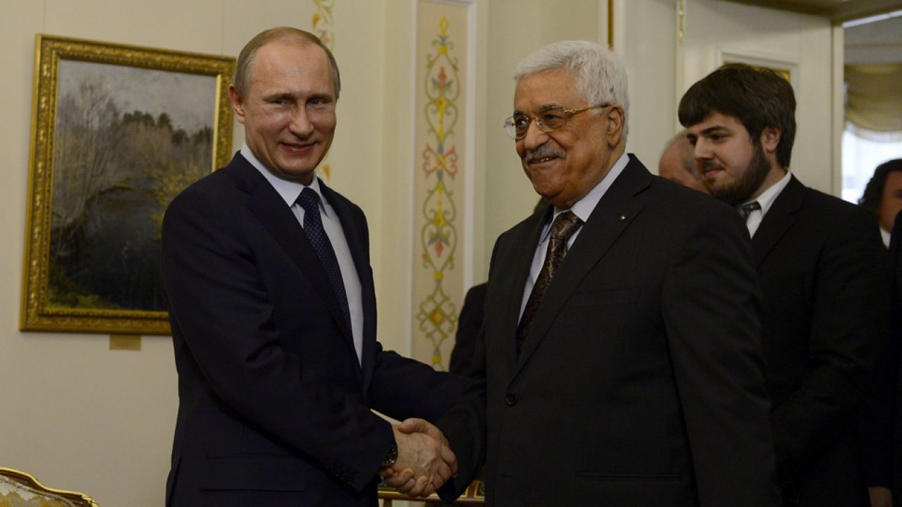 Czy prezydenci Putin i Abbas pracowali dla jednej służby wywiadowczej?(fot. Sefa Karacan/Anadolu Agency/Getty Images) Czy prezydenci Putin i Abbas pracowali dla jednej służby wywiadowczej?(fot. Sefa Karacan/Anadolu Agency/Getty Images)