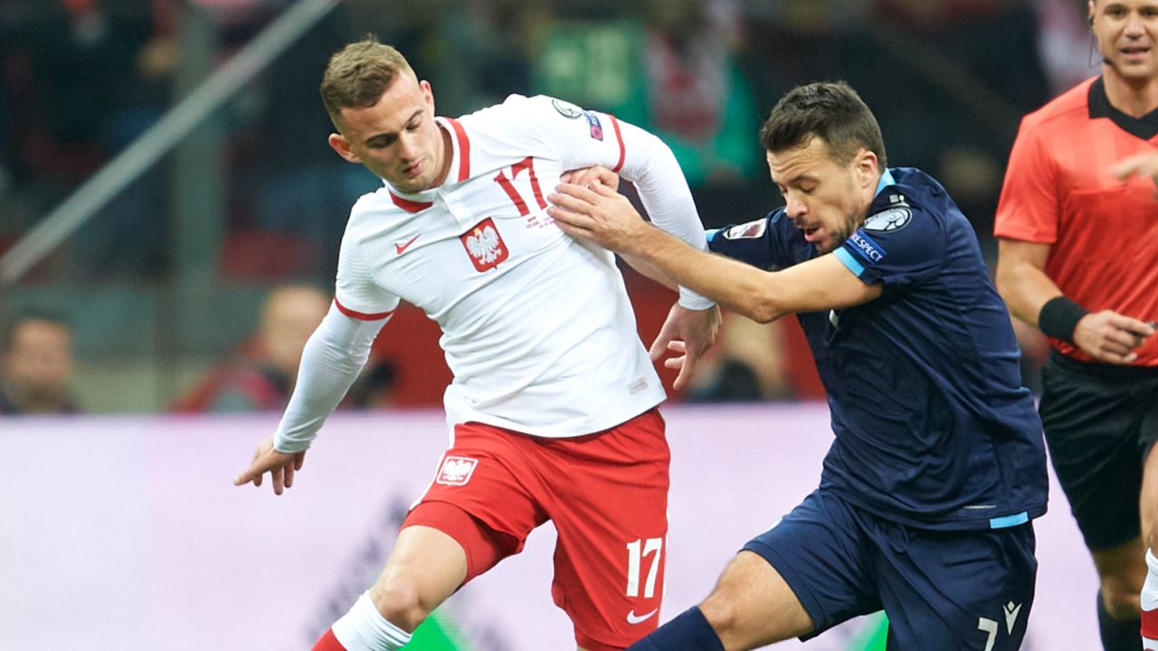 Kacper Kozłowski z powodzeniem gra w Turcji (fot. Getty Images)