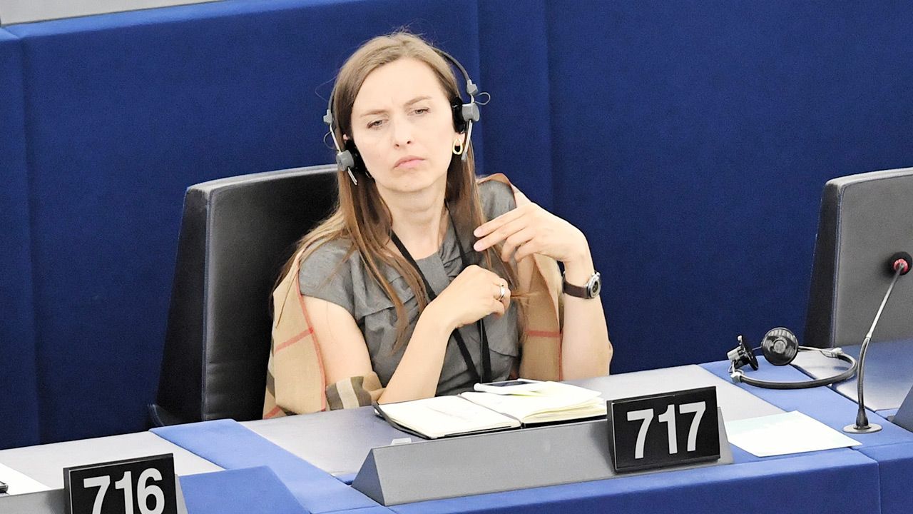 Europosłanka Sylwia Spurek chce zakazać wędkarstwa (fot. PAP/Radek Pietruszka) Europosłanka Sylwia Spurek chce zakazać wędkarstwa (fot. PAP/Radek Pietruszka)