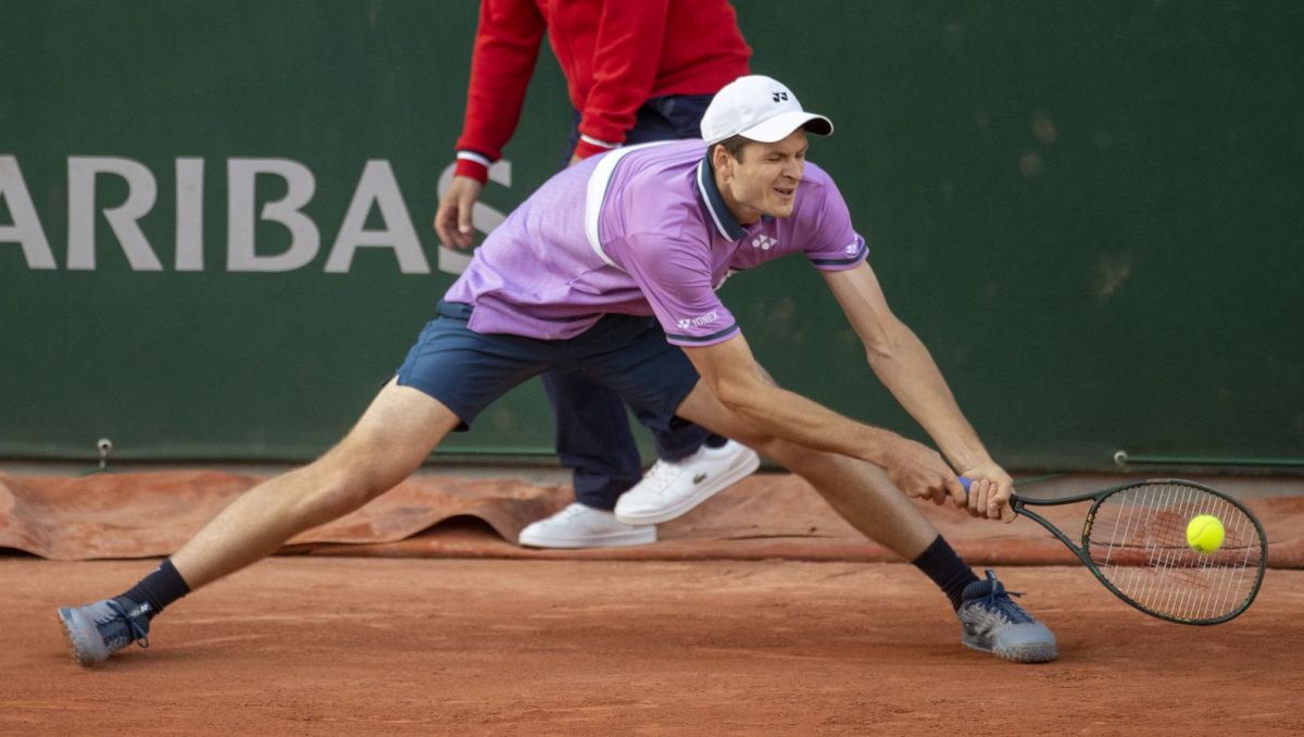Tenis Atp W Stuttgarcie Awans Lukasza Kubota I Huberta Hurkacza W Deblu Sport Tvp Pl