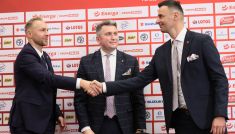 Łukasz Koszarek dołączył do sztabu Igora Milicicia (fot. PAP)