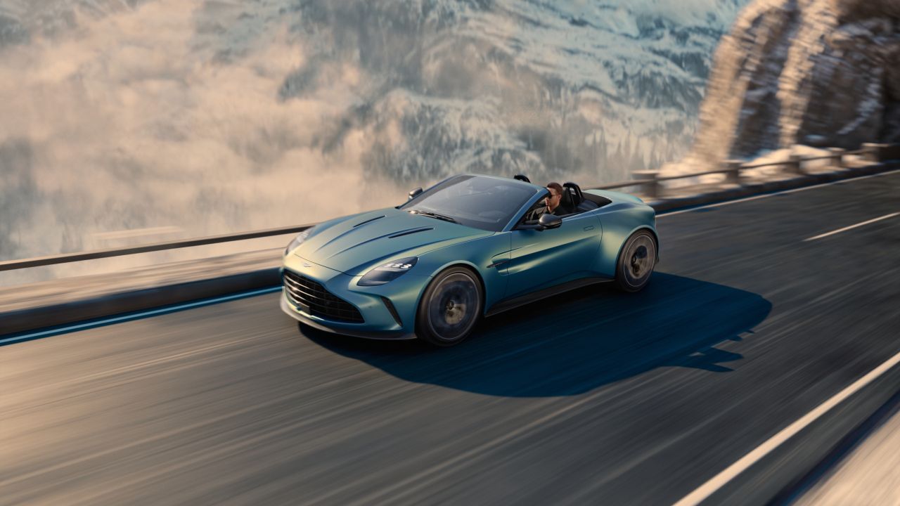 ASTON MARTIN カタログ All will be vanquished”: „boska” kampania nowego modelu