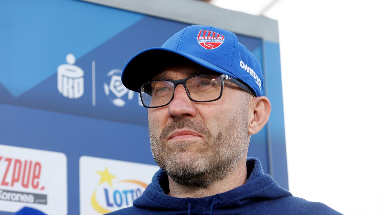 Marek Papszun liczy na kolejne wzmocnienia swojego zespołu (fot. PAP)