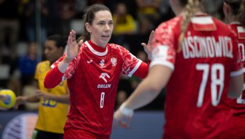 Oby Polki po meczu z Hiszpanią cieszyły się dokładnie tak samo jak na Euro 2022 (fot. ZPRP / Paweł Bejnarowicz) Oby Polki po meczu z Hiszpanią cieszyły się dokładnie tak samo jak na Euro 2022 (fot. ZPRP / Paweł Bejnarowicz)