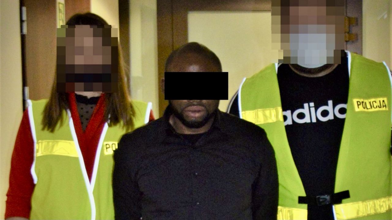 Policja zatrzymała Nigeryjczyka (fot. Policja lubelska) Policja zatrzymała Nigeryjczyka (fot. Policja lubelska)