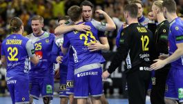 Piłkarze ręczni reprezentacji Szwecji (fot. PAP/EPA)