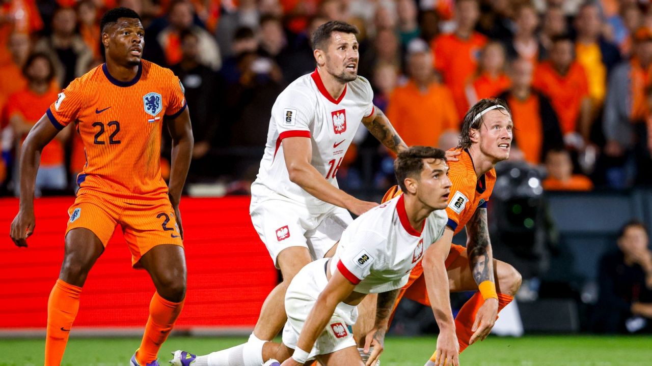 Paweł Wszołek w meczu reprezentacji Polski z Holandią (fot. Getty Images)