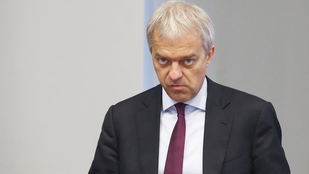 Jacek Krawiec według Donalda Tuska brał pieniądze „za dobre funkcjonowanie” Orlenu (fot. PAP/Marcin Bednarski) Jacek Krawiec według Donalda Tuska brał pieniądze „za dobre funkcjonowanie” Orlenu (fot. PAP/Marcin Bednarski)