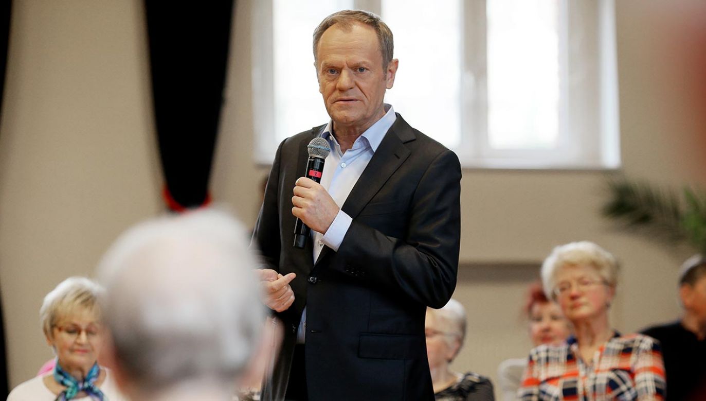 W Częstochowie Donald Tusk złożył kolejną obietnicę (fot.  PAP/Zbigniew Meissner)