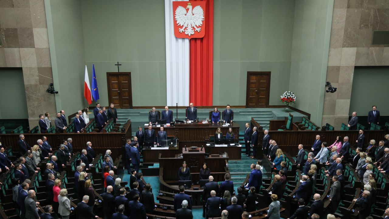 Sejm o edukacji, Ukrainie i kosmosie. Szeroki  zakres tematów obrad Sejmu