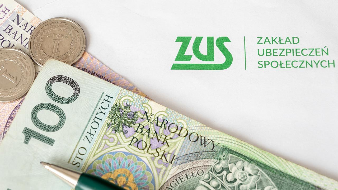 Przedsiębiorcy mogą starać się o zwolnienie z opłacania składek (fot. Shutterstock/vivooo) Przedsiębiorcy mogą starać się o zwolnienie z opłacania składek (fot. Shutterstock/vivooo)