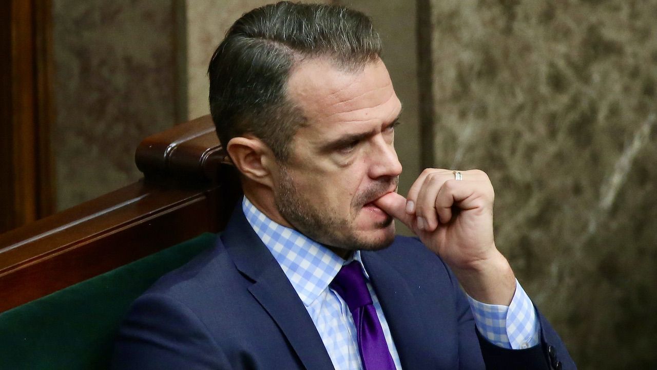 Polityk PO usłyszał już 17 zarzutów (fot. arch.PAP/Leszek Szymański) Polityk PO usłyszał już 17 zarzutów (fot. arch.PAP/Leszek Szymański)