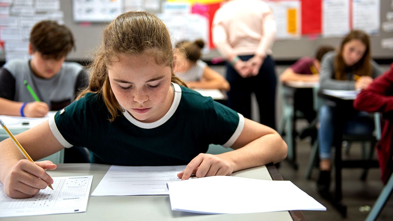 Hit edukacyjny czy bubel prawny? Spór o spółdzielnie uczniowskie