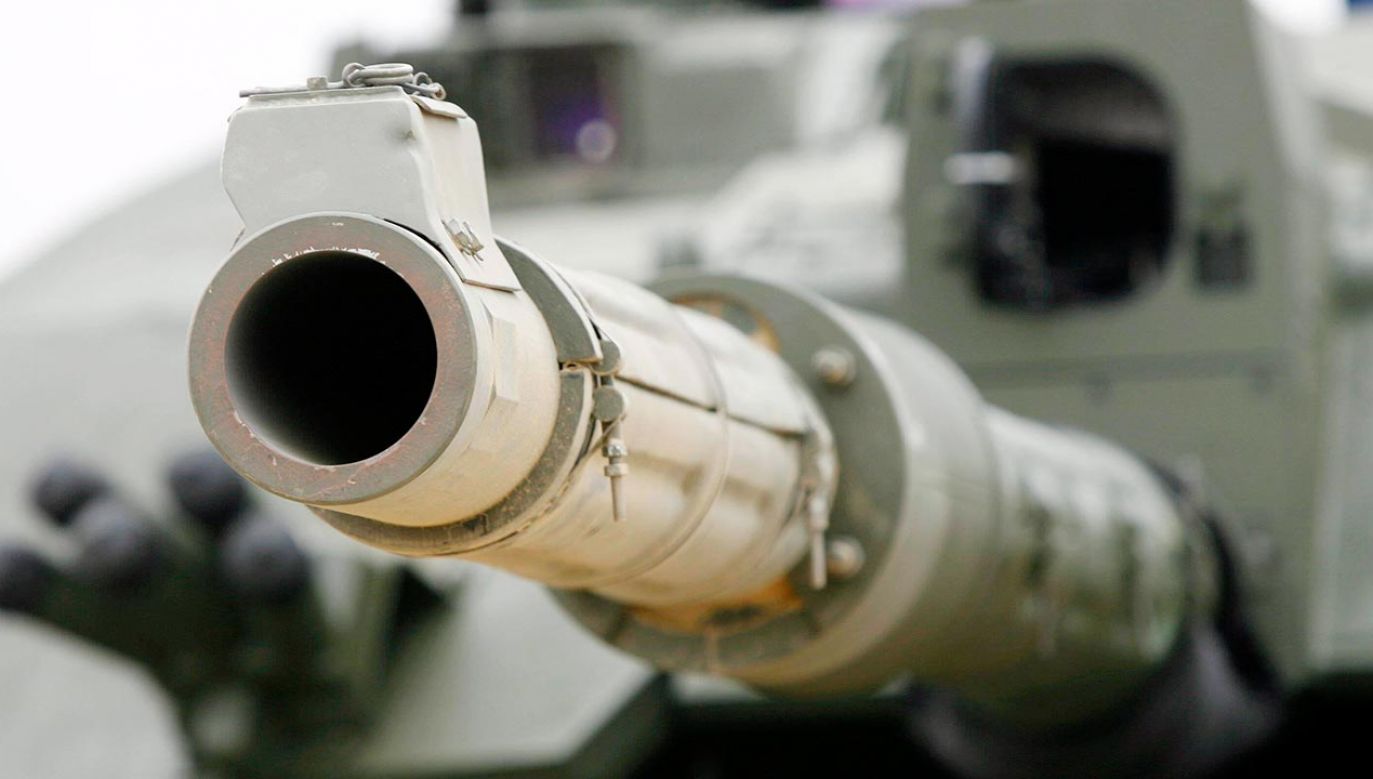 Władze w Londynie przekażą Ukrainie dwa razy więcej czołgów Challenger 2, niż zakładano (fot. PAP/Avalon)